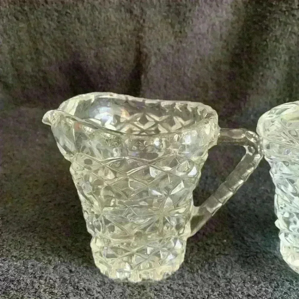 VINTAGE 1980s SHAMROCK SUGAR and CREAMER